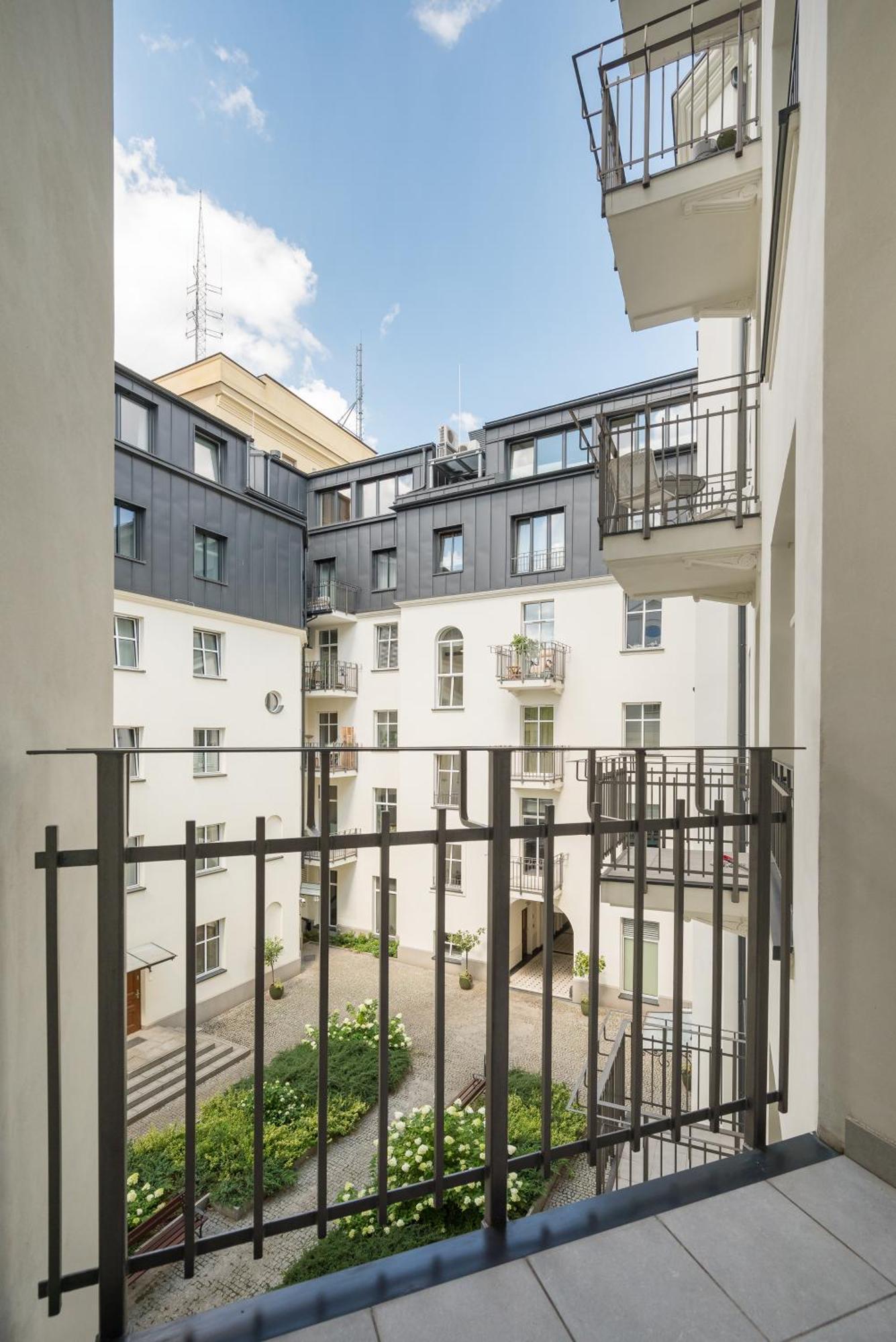 Wilcza Centre Deluxe Apartament *